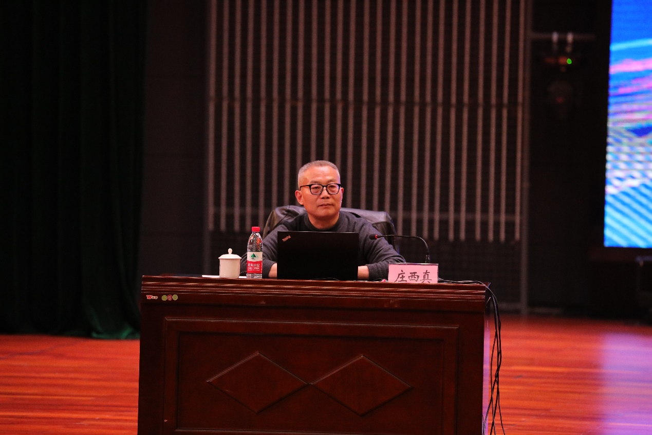 江蘇理工學院職業教育學部常務副主任莊西真教授作專題指導