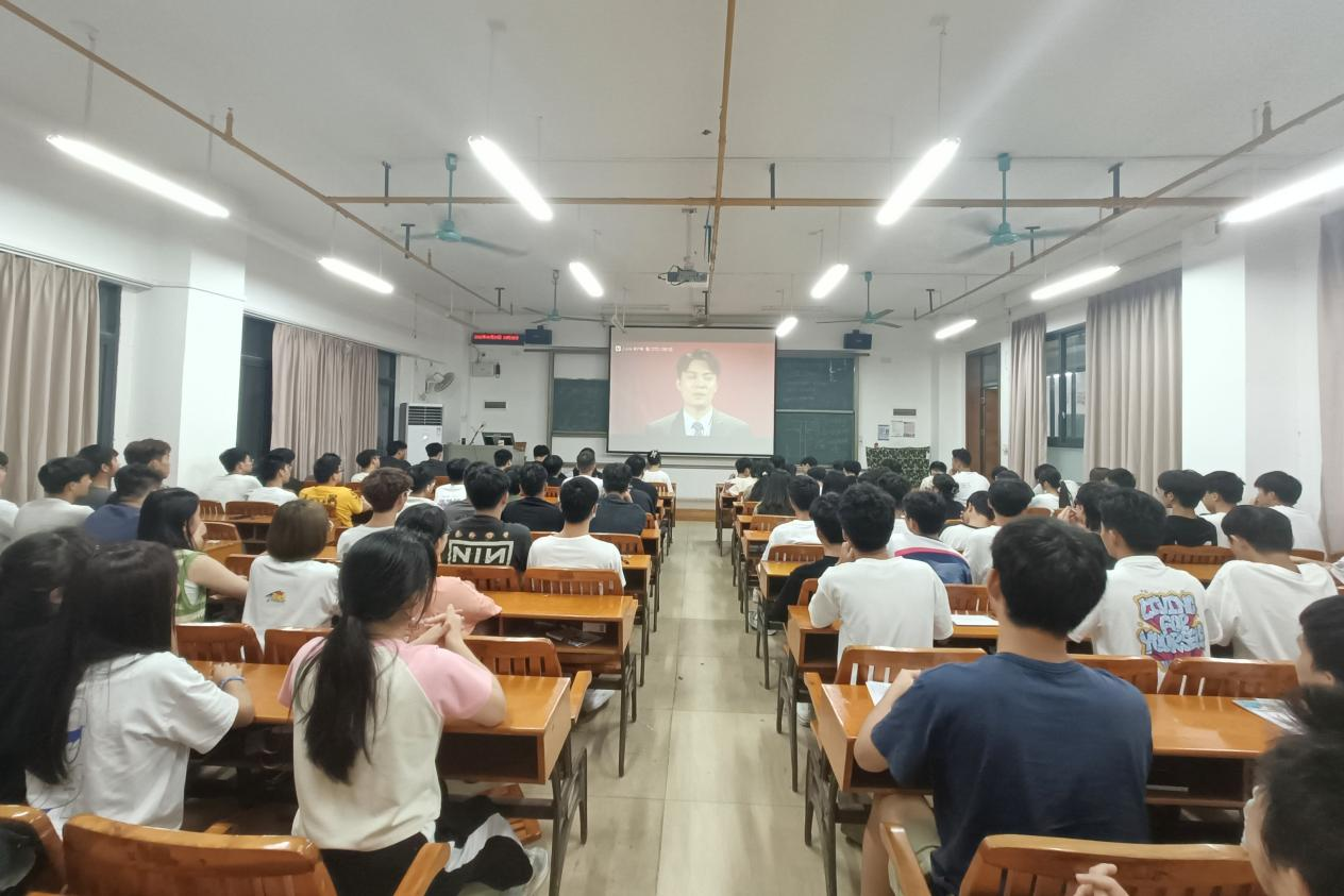 分會場收看職業(yè)院校“同上一堂思政大課”