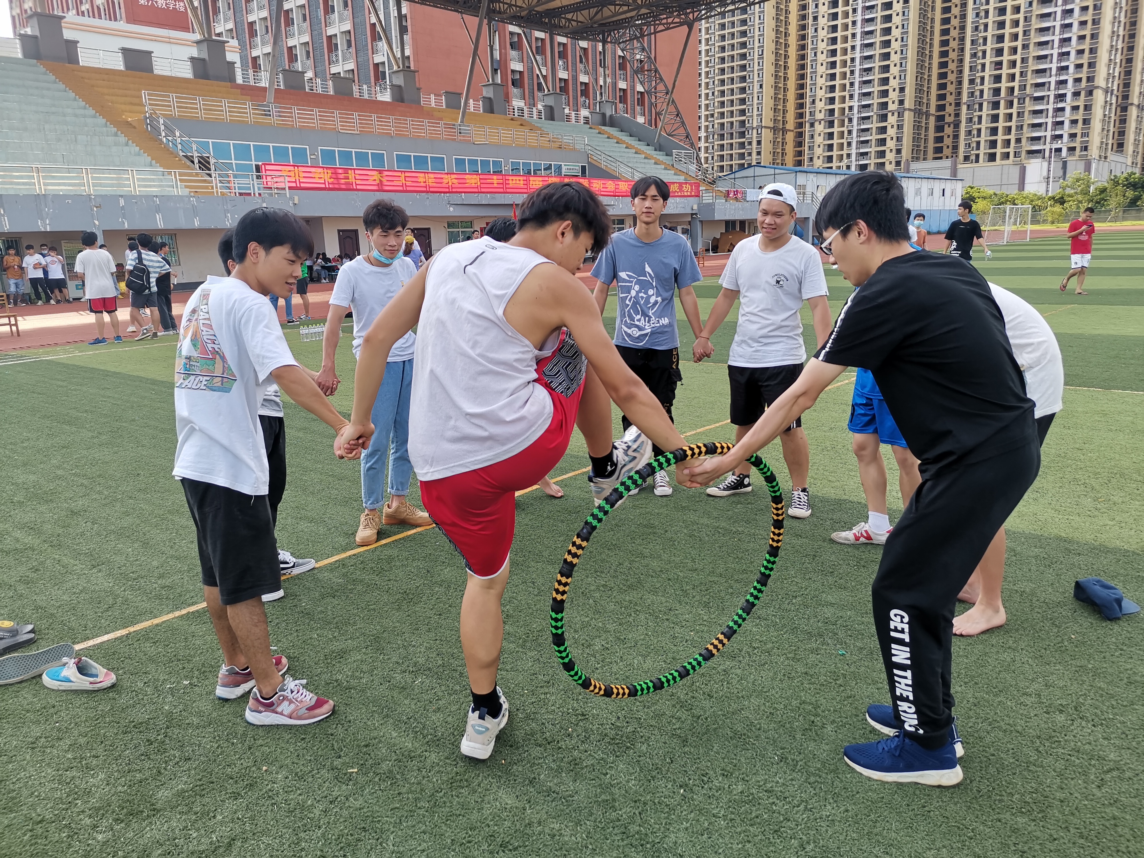 “環環相扣”運動