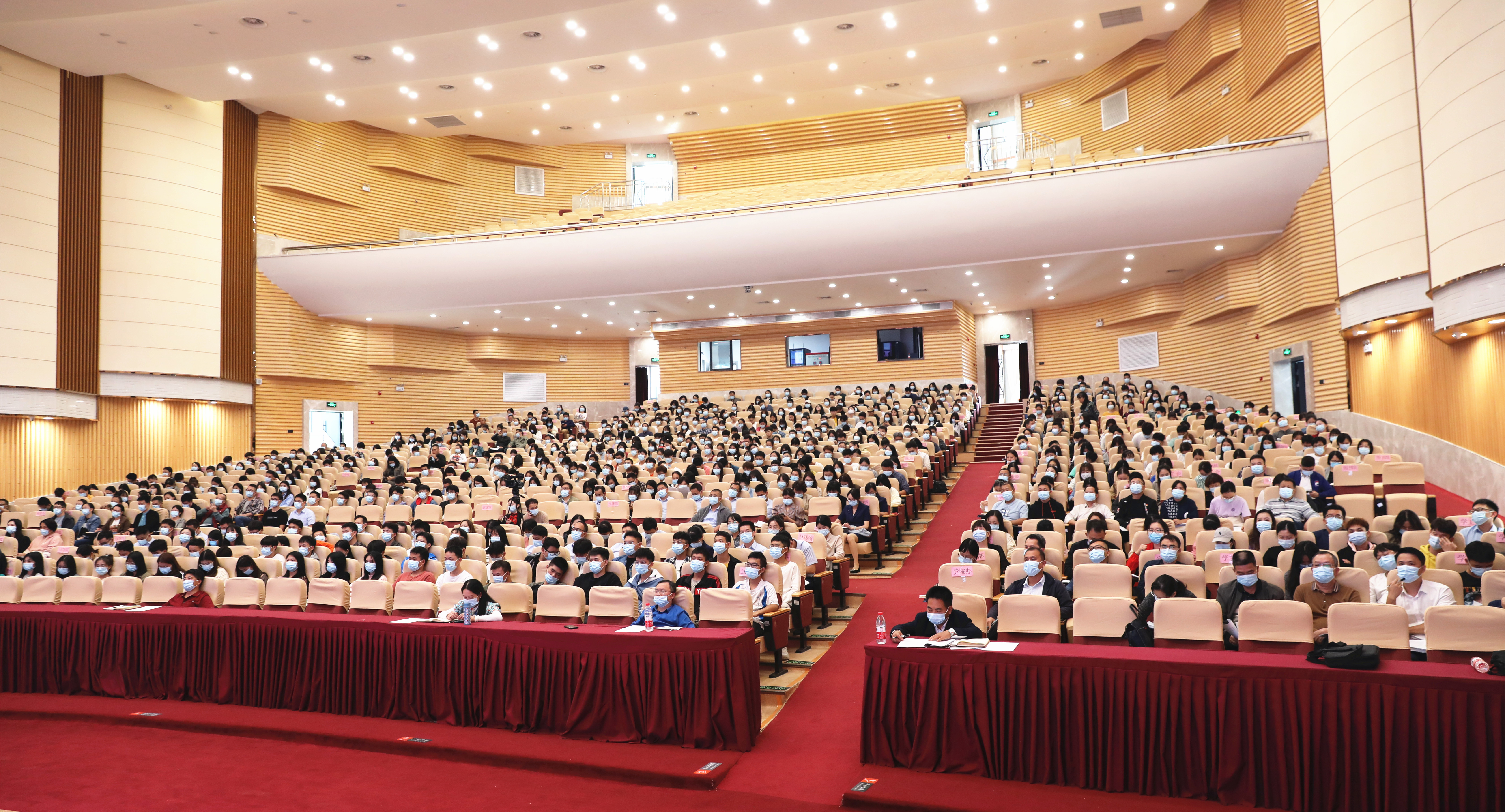 宣講報告會現場